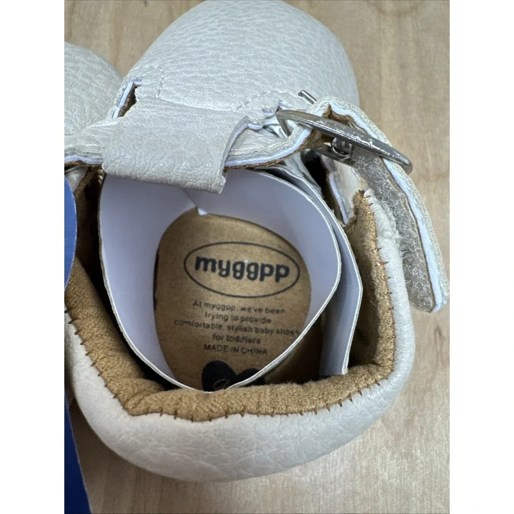 Myggpp Mary Jane Toddler Girls Slip On Shoes Sz 6-12 Mo Beige